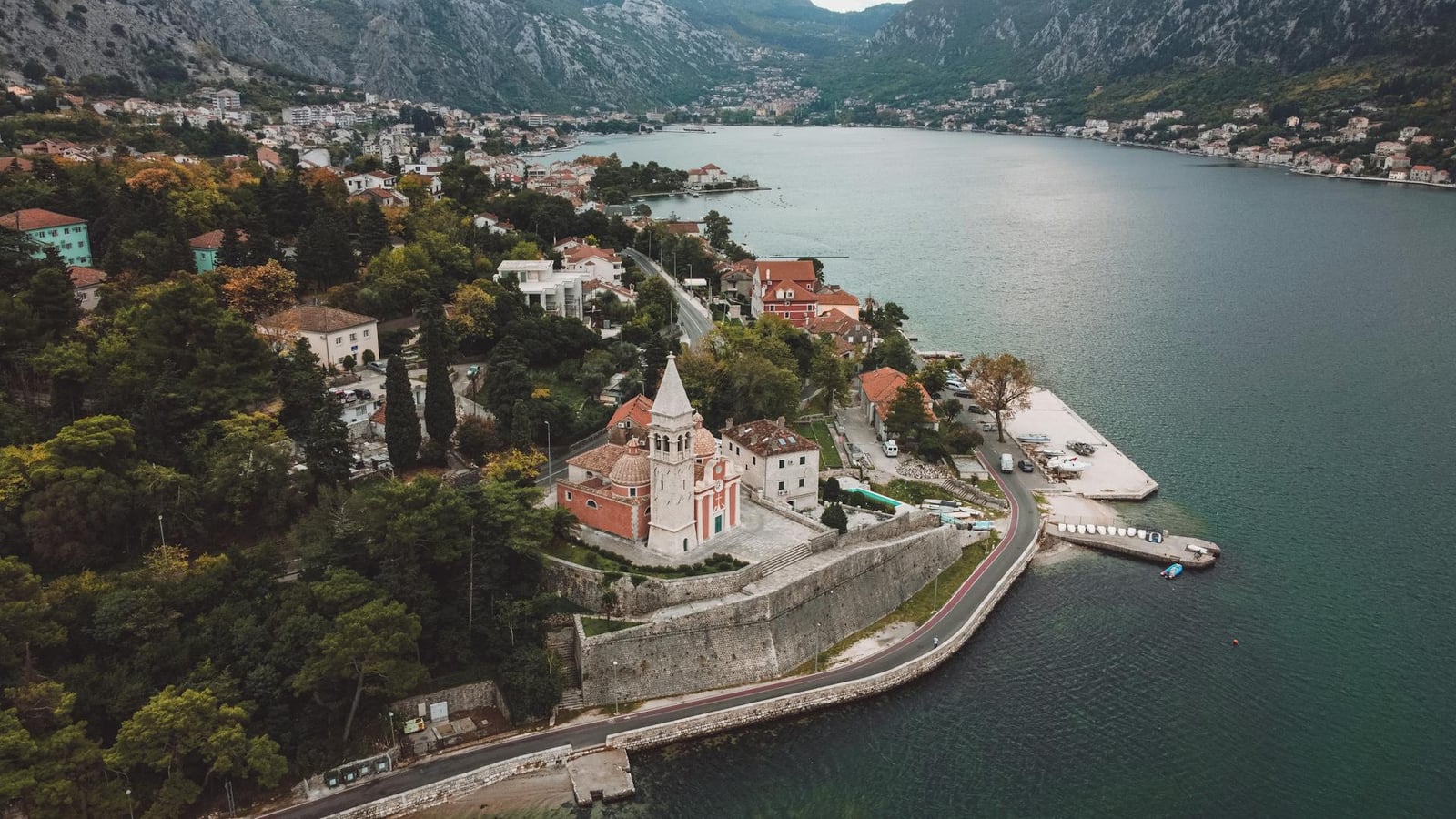 Back road through Krute above Tivat
